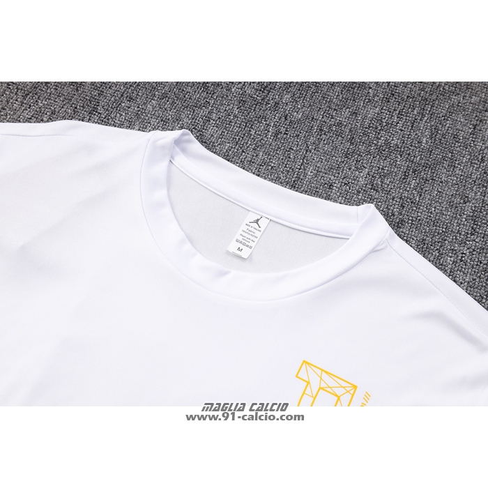 Tuta da Track
 Paris Saint-Germain Jordan Manica Corta
 2023-2024 Bianco
 - Pantaloncini

